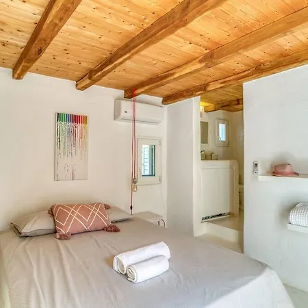 Finca - Atypical