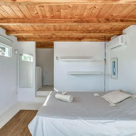 Finca - Atypical Villa